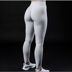 NWT Alphalete Amplify leggings XS thundercloud